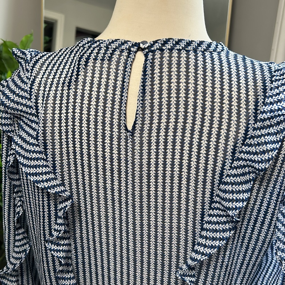 BCBG MAX AZRIA Dress - Picture 7 of 11